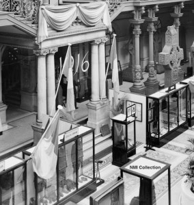 View of "1916" exhibition sign, central court, Kildare Street, 1941. Shot from the balcony looking towards the first floor stairway (from glass plate negative DF5406, NMI Collection)